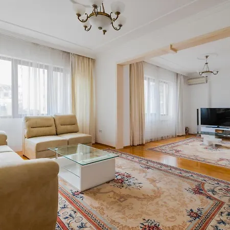 Apartamento 2-bd Bright In By Flat Mаnager