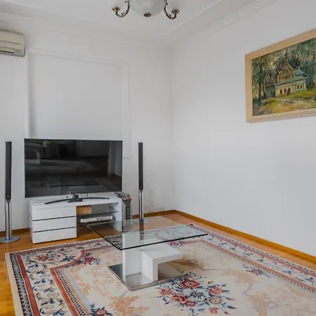 アパート 2-bd Bright In By Flat Mаnager ソフィア